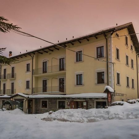 Relais Ducale Spa&Pool Pescocostanzo Buitenkant foto